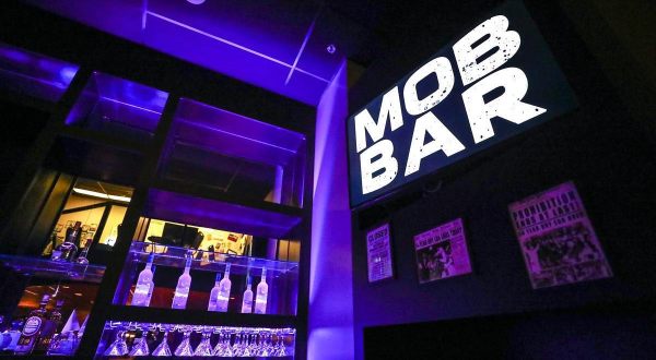 There’s A New Mob Themed Bar In Iowa, And It’s The Boss