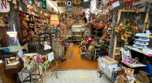 This Louisiana Flea Market With Over 150 Merchants On-Site