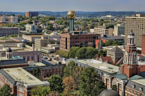 There Are 3 Must-See Historic Landmarks In The Charming Town Of Knoxville, Tennessee