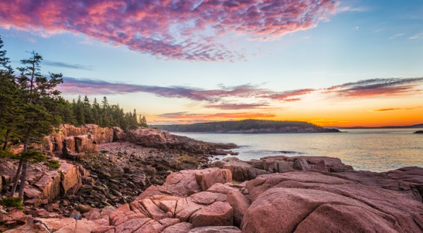 Thunder Hole Is Maine’s Only Sonic Inlet, And It’s Worth A Stop
