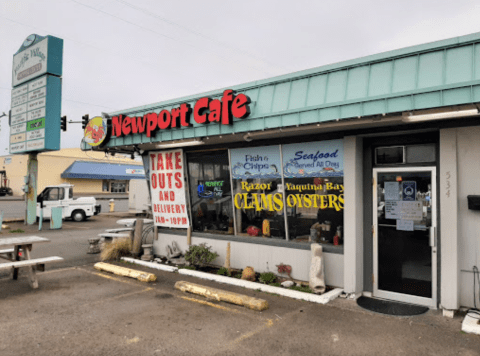 The Beloved Hole-In-The-Wall That Serves The Arguably Best Burgers In All Of Oregon