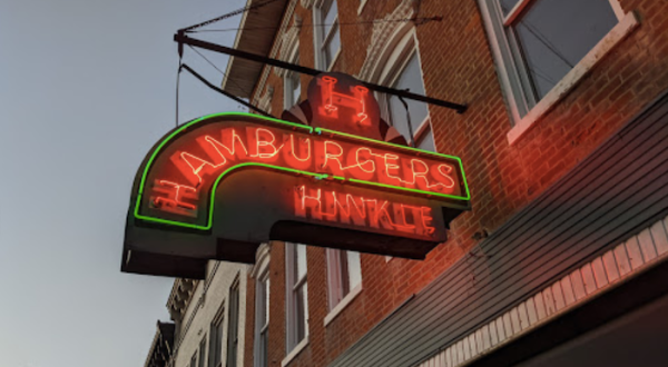The Best Burgers Ever Are Made At Hinkle’s Sandwich Shop In Indiana