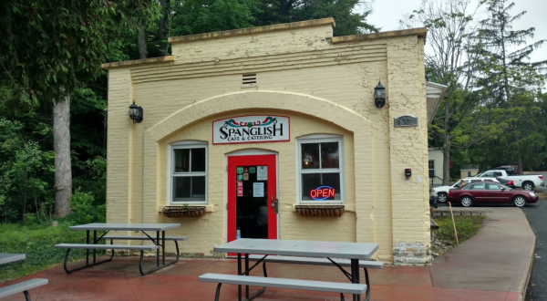 Blink And You’ll Miss These 7 Tiny But Mighty Restaurants Hiding In Michigan