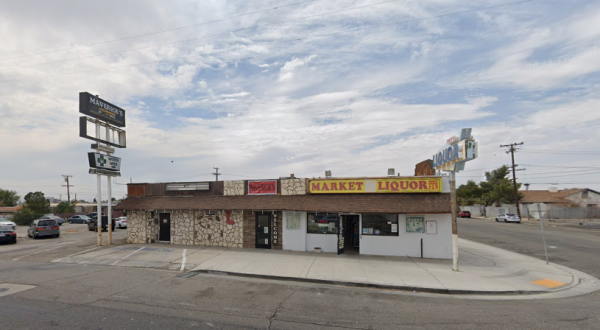 Blink And You’ll Miss This Tiny But Mighty Steakhouse Hiding In Southern California