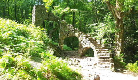 A Castle Was Built And Left To Decay In The Middle Of New Hampshire's Woods