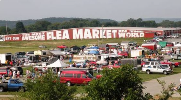 This Kentucky Flea Market Covers 70,000 Square Feet With Over 350 Merchants On-Site