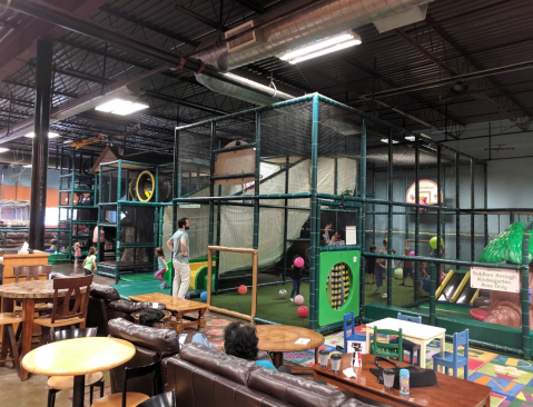 Both A Restaurant And An Indoor Playground, Michigan’s Chelsea Treehouse Is An Underrated Day Trip Destination