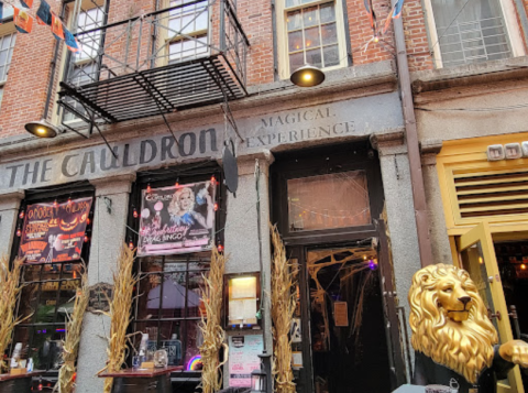 There’s A New Wizard-Themed Pub In New York, And It’s Enchanting