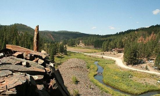 12 Scenic Trails To Explore In South Dakota, One For Each Month Of The Year