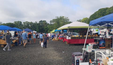 This Maryland Flea Market Is Open Year-Round With Up To 300 Merchants On-Site