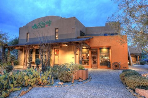 The Charming Town Of Cave Creek, Arizona Is Picture-Perfect For A Weekend Getaway