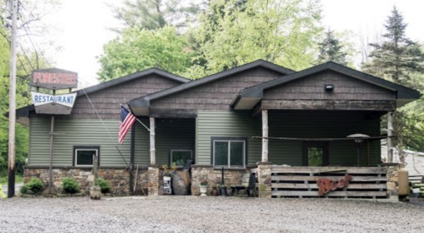 One Of The Most Rustic Restaurants In Pennsylvania Is Also One Of The Most Delicious