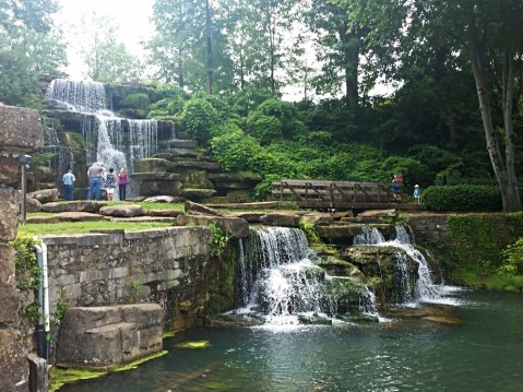 Alabama's Most Easily Accessible Waterfall Is Hiding In Plain Sight At Spring Park
