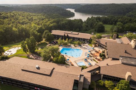 This Ohio Resort In The Middle Of Nowhere Will Make You Forget All Of Your Worries