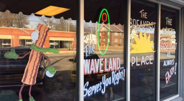 The Decadent Breakfast Plates At Waveland Cafe In Iowa Will Have Your Mouth Watering In No Time