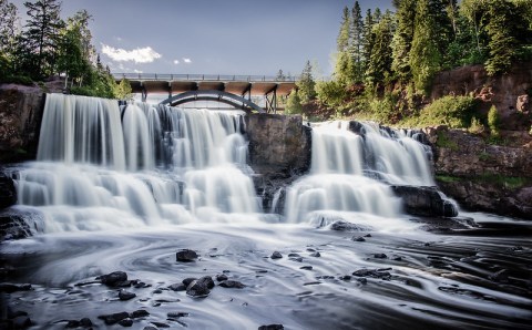 The Most Beautiful Waterfall In America Is Right Here In Minnesota... And It Isn't Niagara Falls
