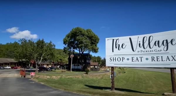 This Small Village Of Shops In Arkansas Offers The Perfect Way To Spend An Afternoon