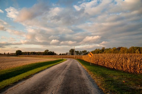 Here Are 6 Awe-Inspiring Road Trips To Take In Indiana ASAP