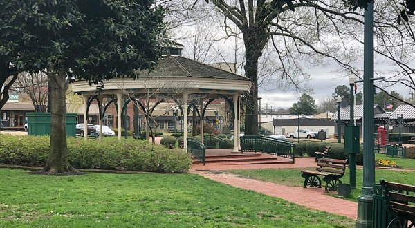 The Charming Town Of Collierville, Tennessee Is Picture-Perfect For A Weekend Getaway