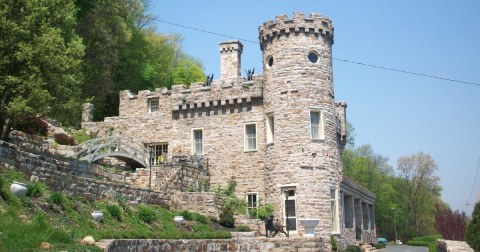 Most People Don't Know That Berkeley Springs Castle Is Hiding In West Virginia