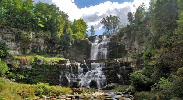 5 Easy-Access New York Waterfalls That Are Perfect For An Upstate New York Adventure