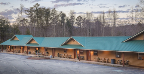 Nacoochee Valley Motel In Georgia Offers Rustic Cabin Rentals In The Mountains