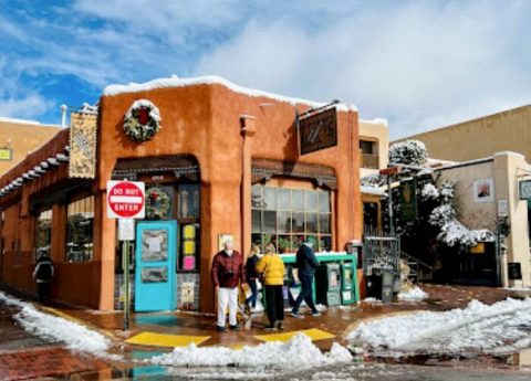 This Mexican Hotspot In New Mexico Has Been Serving Up Some Of The Best Old and New Mexican Food Since 1979