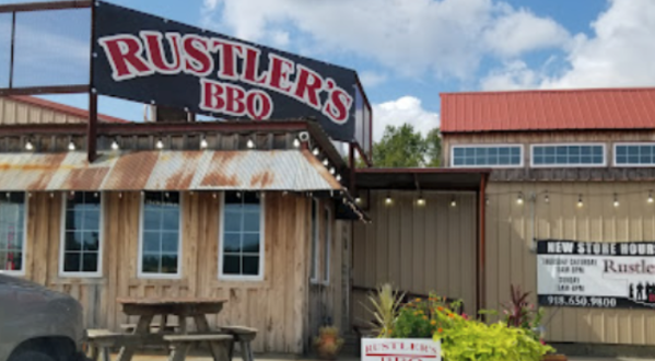 Most People Don’t Know Rustler’s BBQ In Oklahoma Is One Of The Top Reviewed Restaurants In The State