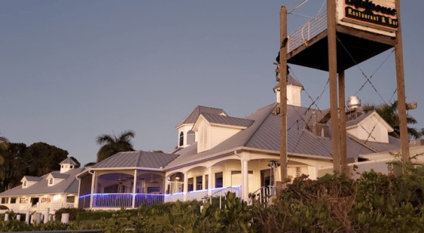 This Classic Waterfront Steakhouse In Florida Has Legendary Steaks