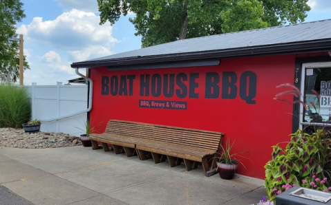 The Best BBQ In The Midwest Can Be Found At This Unassuming Restaurant In Ohio