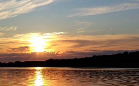 Watch The Sunrise At Coralville Lake, A Unique Destination In Iowa