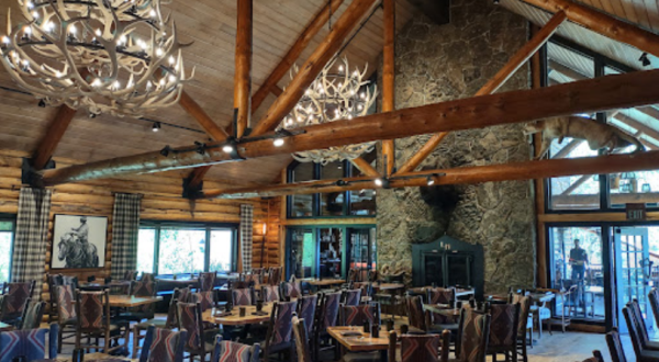 Dine Under Gargantuan Antler Chandeliers In Montana When You Visit Horn And Cantle