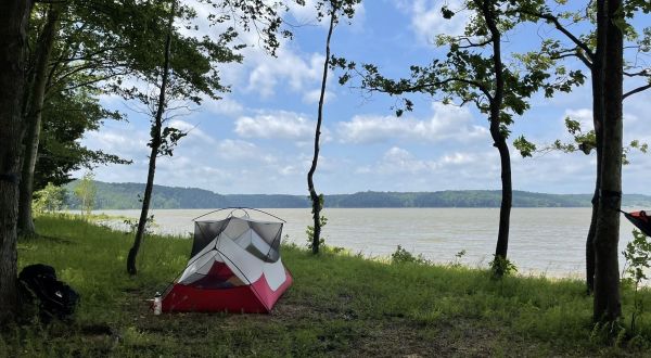 The Lake Monroe Peninsula Trail In Indiana Is A 10-Mile Out-And-Back Hike With A Pristine Lake Finish