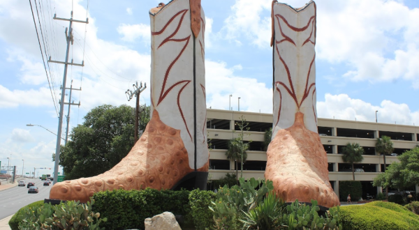 Here’s The Story Behind The World’s Largest Cowboy Boots In Texas