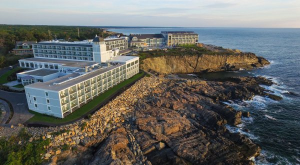 The Most Famous Hotel In Maine Is Also One Of The Most Historic Places You’ll Ever Sleep