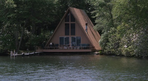 Spend The Night On An Airbnb That’s An Actual Island Right Here In Connecticut