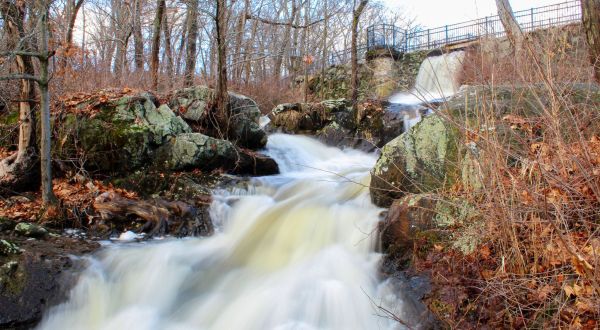 Massachusetts’ Most Easily Accessible Waterfall Is Hiding In Plain Sight At Beaver Brook Reservation