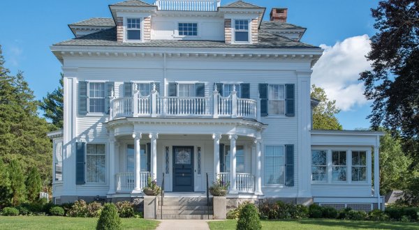 The Charming Bed And Breakfast In Small Town Rhode Island Worthy Of Your Bucket List