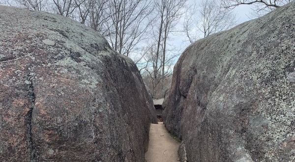 The Easy 1-Mile Elephant Rocks Braille Trail Will Lead You Through The Giant Boulders In Missouri