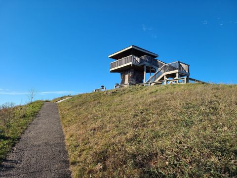 Take A Meandering Path To A Minnesota Overlook That’s Like The Balcony Of An Old Castle