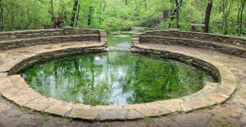 Spend The Day Exploring Dozens Of Springs In Oklahoma's Chickasaw Country 