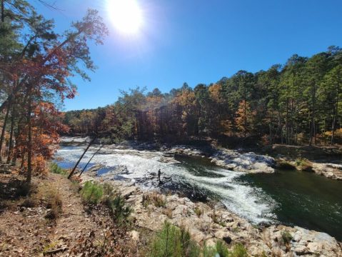The One Loop Trail In Oklahoma That's Perfect For A Short Day Hike, No Matter What Time Of Year