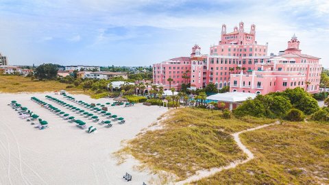 The Most Famous Hotel In Florida Is Also One Of The Most Historic Places You'll Ever Sleep