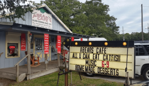 A-Bear’s Cafe In Louisiana Is A No-Fuss Hideaway With The Best Homemade Desserts