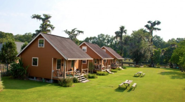 These Hidden Log Cabins In Louisiana Are A Bayou Getaway With The Utmost Charm