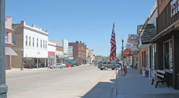 Few People Know This Charming Small Town In South Dakota Is The Center Of The United States