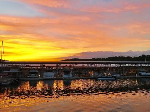 Grab Some Pizza And Rent A Boat At This Awesome Spot In Kentucky