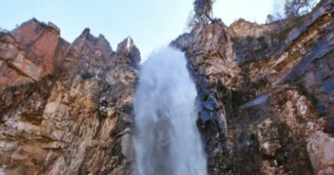 This Arizona Waterfall Is So Hidden, Almost Nobody Has Seen It In Person