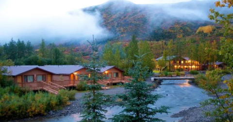 This Alaska Resort In The Middle Of Nowhere Will Make You Forget All Of Your Worries