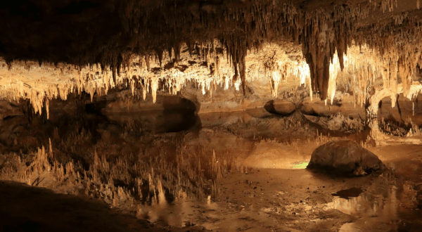 The Unique, Out-Of-The-Way Caverns In Virginia That’s Always Worth A Visit
